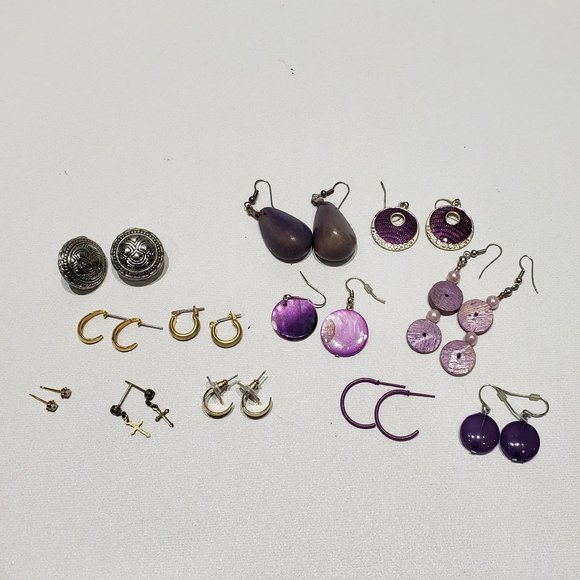 LOT OF 10 EARRINGS PURPLE LAVENDER HOOPS - Picture 1 of 3